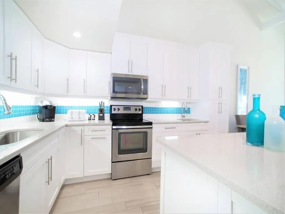 Sunset Cove # 303 Apartment West Bay Cayman Islands